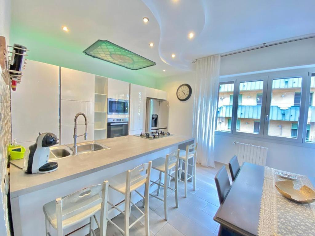 Bocconi Home, Moderna Ed Elegante, Spazioso E Luminoso, Con Due E Due Bagni * Milan
