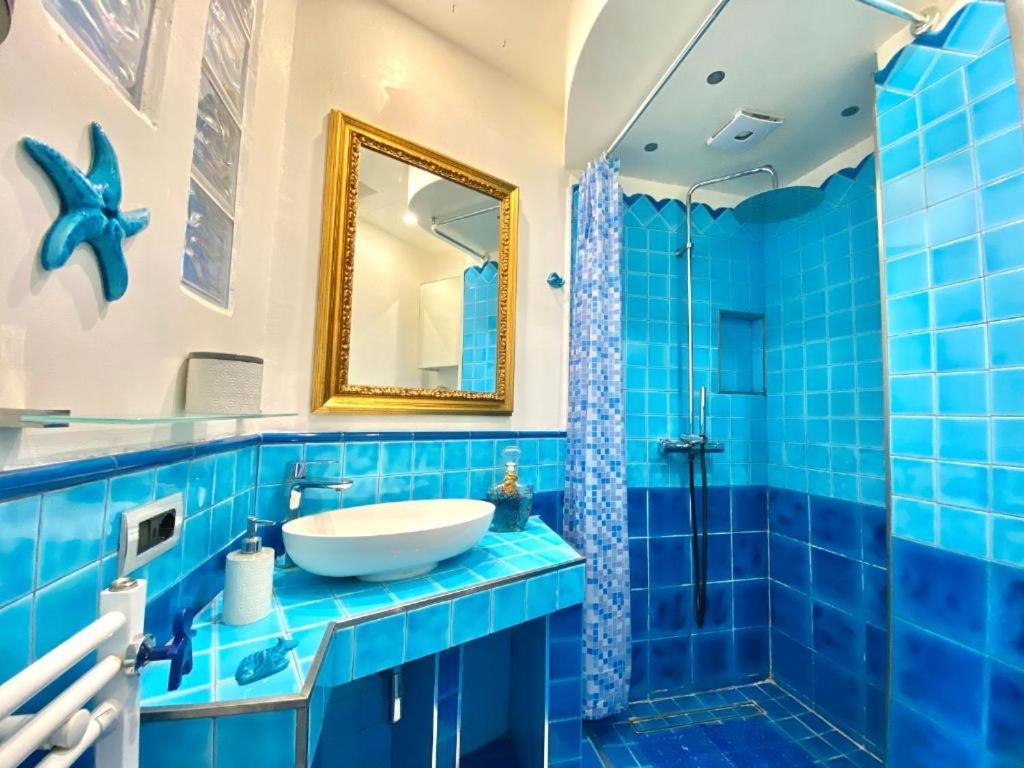 Bocconi Home, Moderna Ed Elegante, Spazioso E Luminoso, Con Due E Due Bagni * Milan